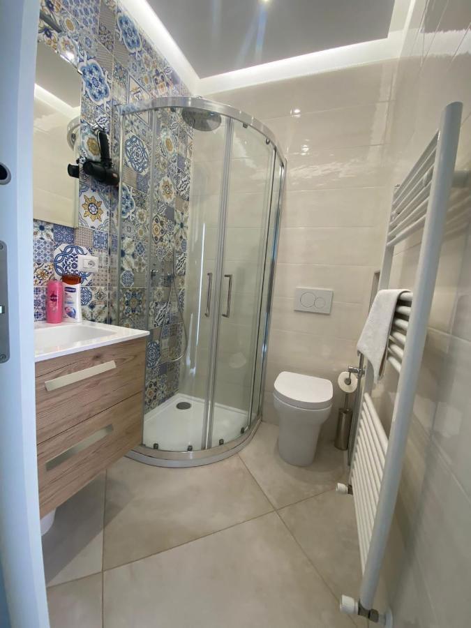 Hotel Dimora Del Carmine à Bari Extérieur photo