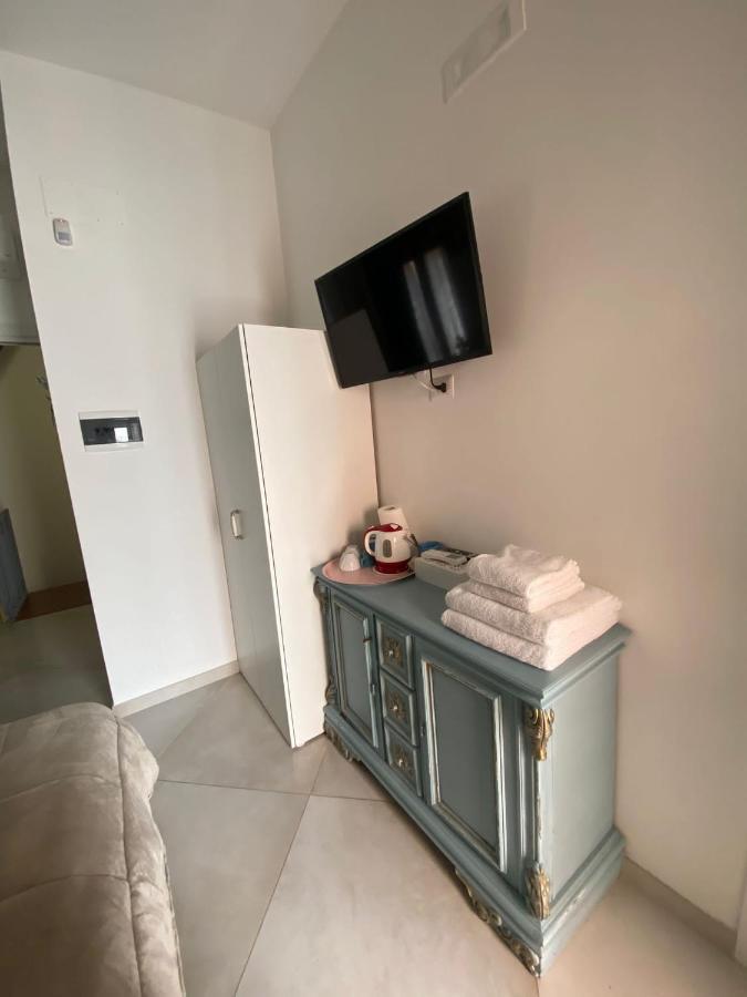 Hotel Dimora Del Carmine à Bari Extérieur photo