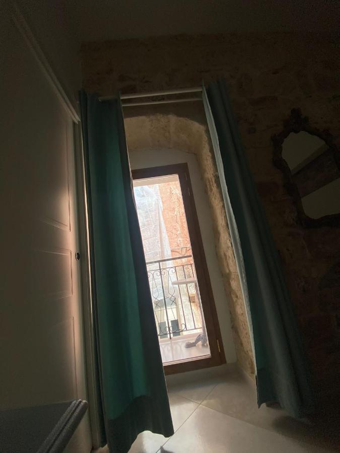 Hotel Dimora Del Carmine à Bari Extérieur photo