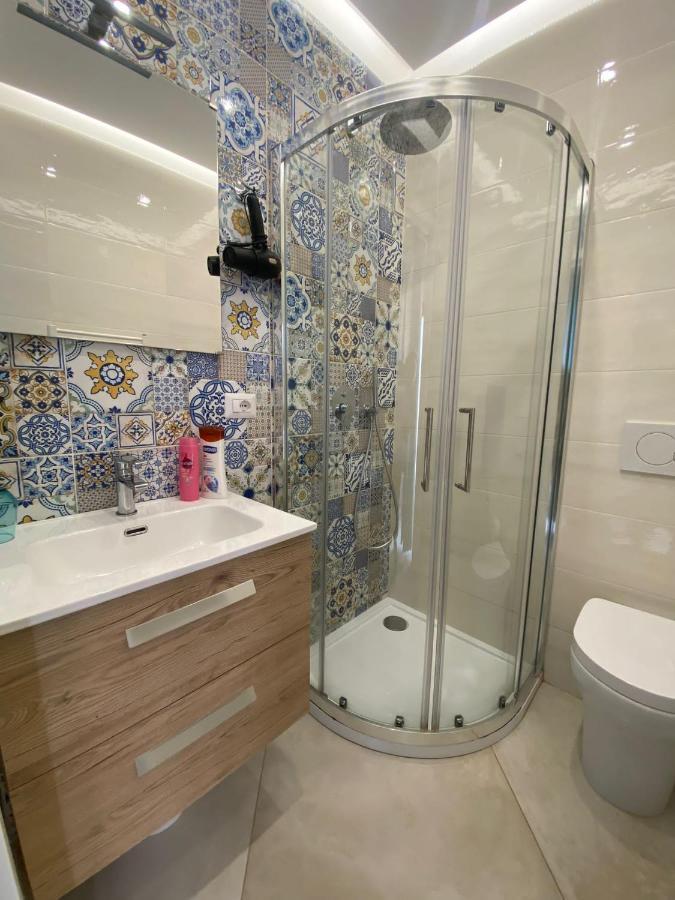 Hotel Dimora Del Carmine à Bari Extérieur photo