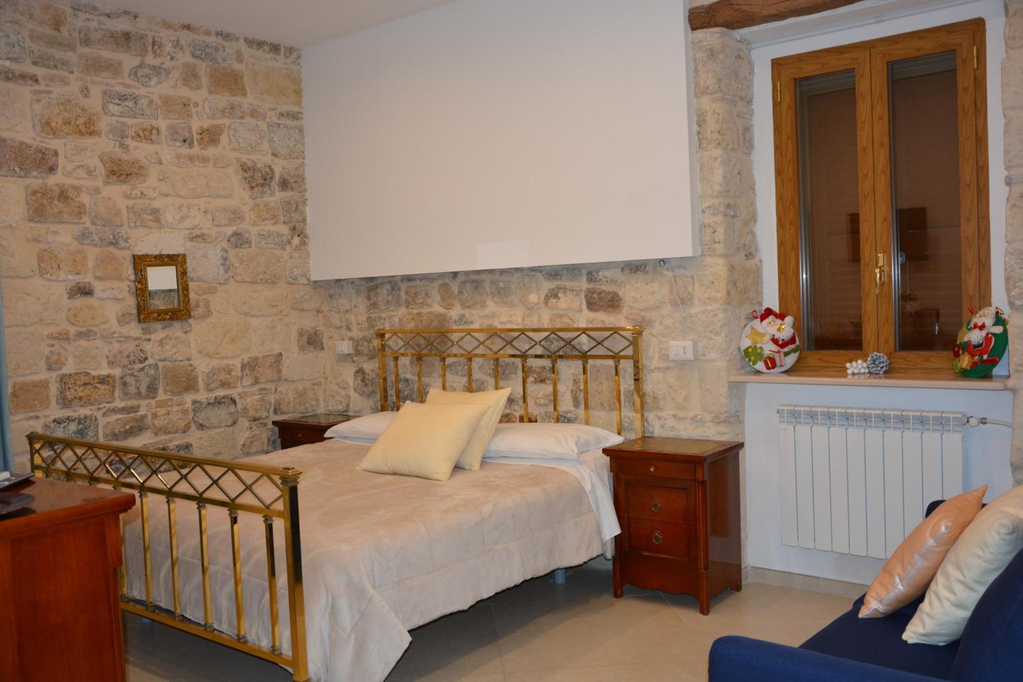 Hotel Dimora Del Carmine à Bari Extérieur photo