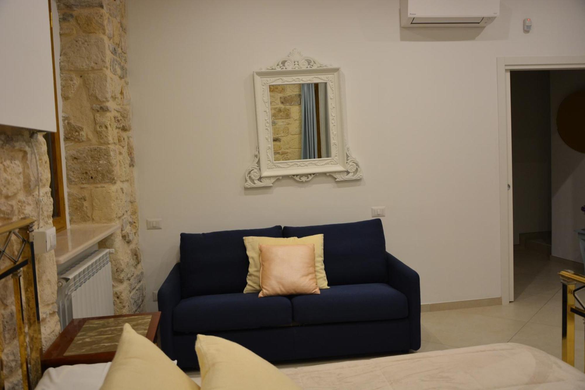 Hotel Dimora Del Carmine à Bari Extérieur photo