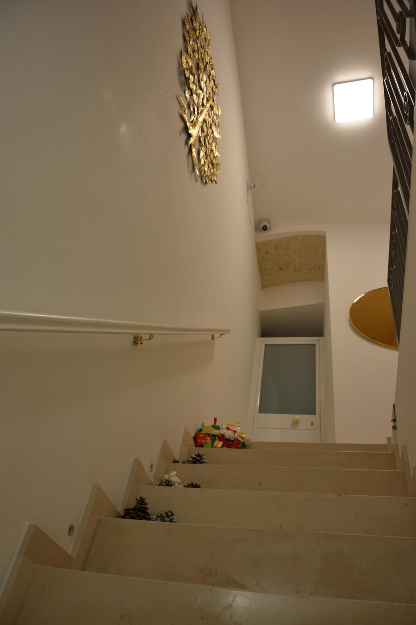 Hotel Dimora Del Carmine à Bari Extérieur photo