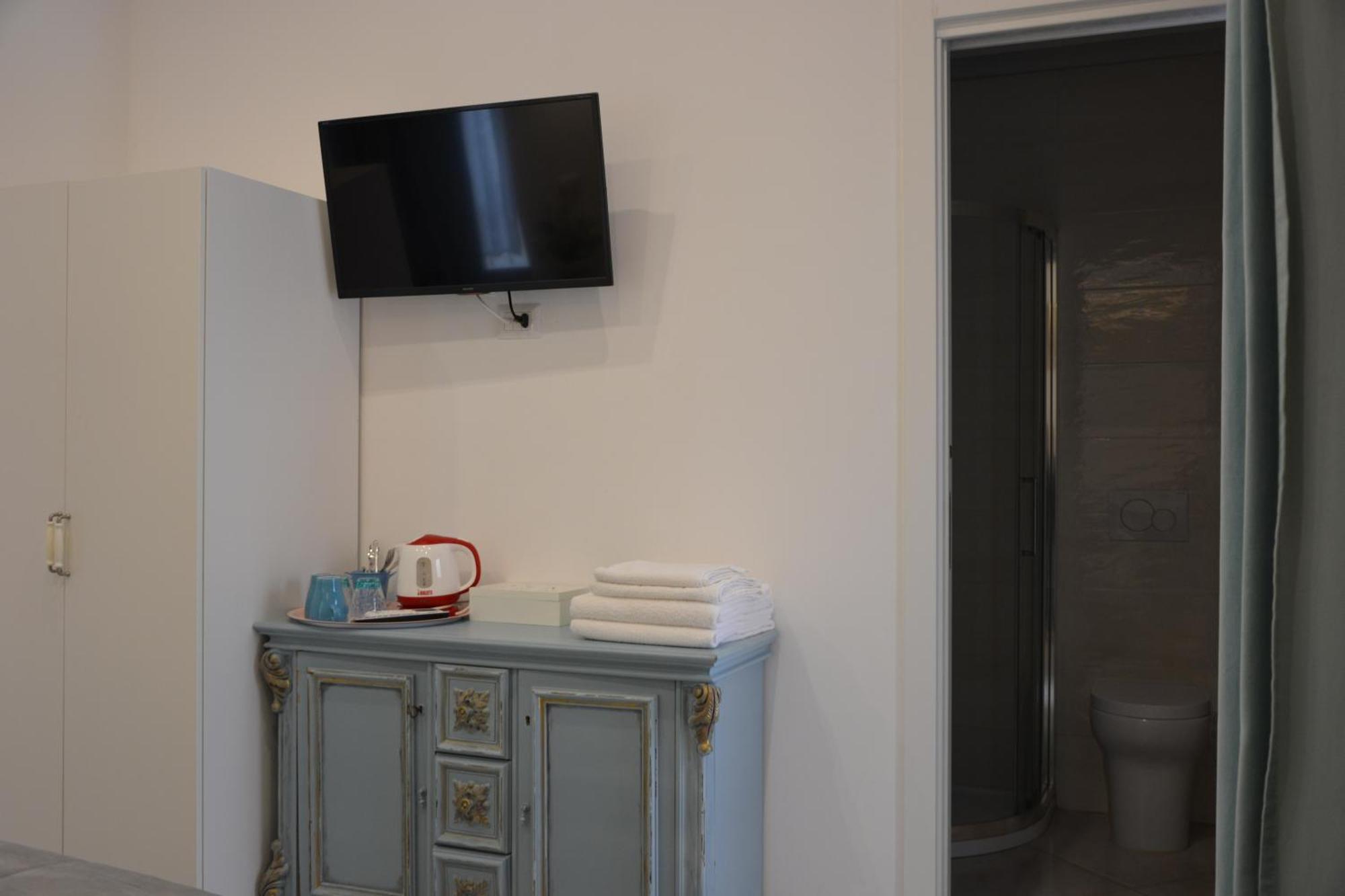 Hotel Dimora Del Carmine à Bari Extérieur photo